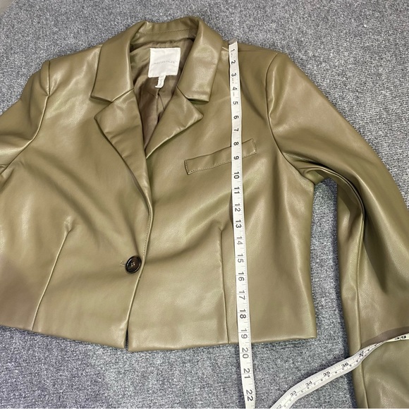 Anthropologie Avec Les Filles Blazer Women’s M/L Faux Leather Cropped Tan - Picture 10 of 12